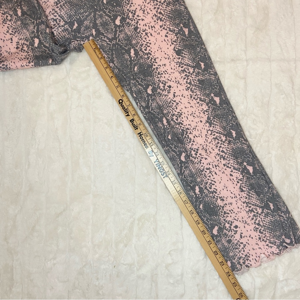 Wildfox Pink Python Delia Cropped Pants Pink Gray… - image 11